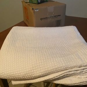 Waffle hotel blanket